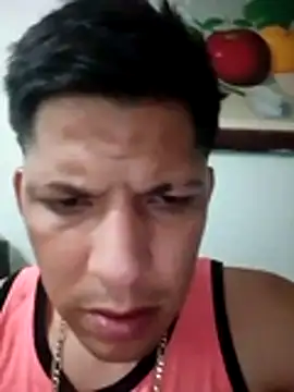 Snapshot of Alonsomadeira chatting on 6, 4, 2026 Alonsomadeira online show from 6, 4, 2026
