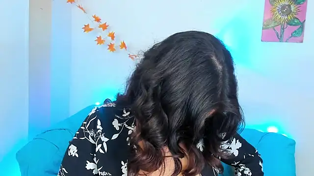 Snapshot of LiahDiaz chatting on 25, 12, 2024 LiahDiaz online show from 25, 12, 2024