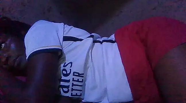 Snapshot of pretty_prickle chatting on 31, 12, 2024 pretty prickle online show from 31, 12, 2024