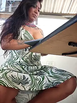 luisa16xxx online show from 14, 4, 2026