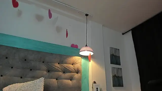 carofox89 online show from 24, 2, 2025