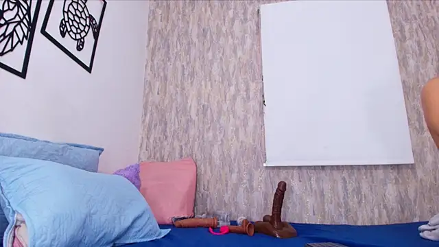 Snapshot of Brandhy_v chatting on 27, 11, 2025 Brandhy v online show from 27, 11, 2025