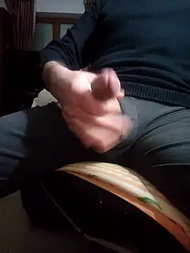 Snapshot of pagani5656 chatting on 12, 2, 2025 pagani5656 online show from 12, 2, 2025