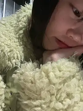 Snapshot of Laura8910 chatting on 20, 2, 2025 Laura8910 online show from 20, 2, 2025