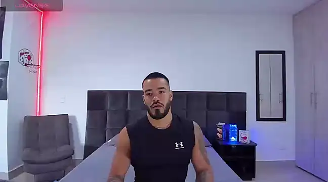 Snapshot of Alexander_Martines chatting on 26, 1, 2025 Alexander Martines online show from 26, 1, 2025