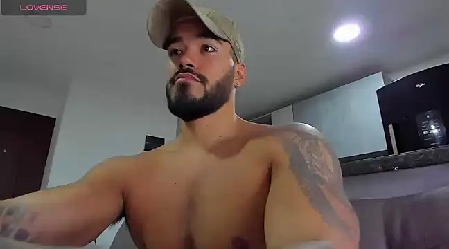Snapshot of Alexander_Martines chatting on 3, 2, 2025 Alexander Martines online show from 3, 2, 2025