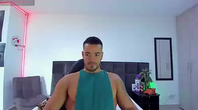 Snapshot of Alexander_Martines chatting on 17, 3, 2025 Alexander Martines online show from 17, 3, 2025