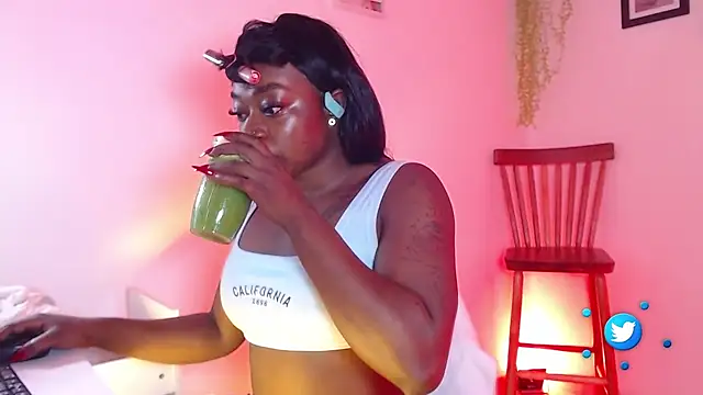 MiaKnox online show from 4, 3, 2025