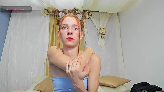 salomee star  online show from 23, 10, 2025