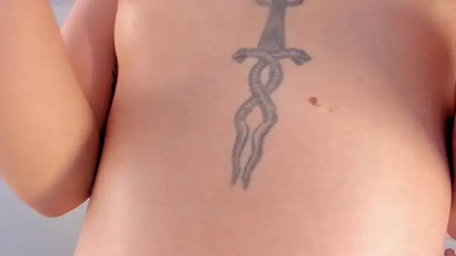 Mariapettit online show from 31, 1, 2025