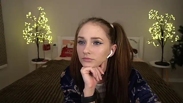 PamelaXX  online show from 25, 1, 2025