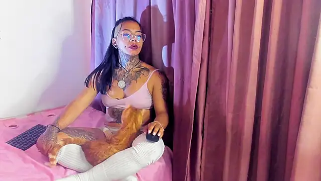 Snapshot of nicole_volkov chatting on 10, 1, 2025 nicole volkov online show from 10, 1, 2025