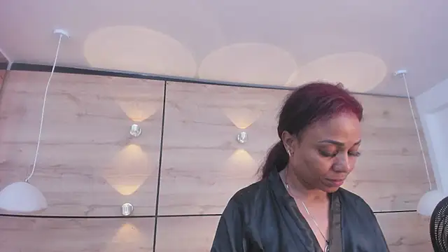 martina touss online show from 5, 12, 2025