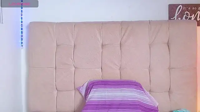 mildre303av online show from 17, 3, 2025