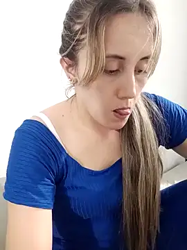 Snapshot of Isabel23zr chatting on 26, 12, 2024 Isabel23zr online show from 26, 12, 2024