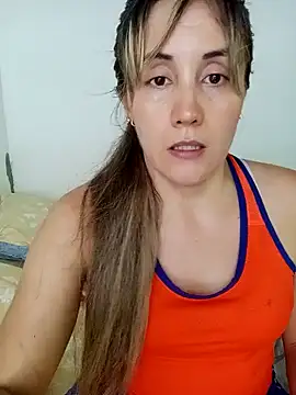 Snapshot of Isabel23zr chatting on 29, 1, 2025 Isabel23zr online show from 29, 1, 2025