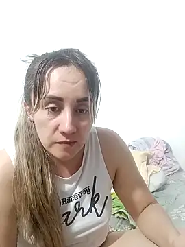 Isabel23zr online show from 10, 2, 2026