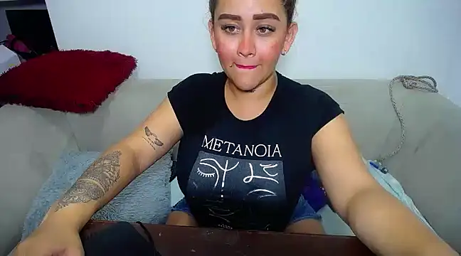 Snapshot of loly_bigbooty4u chatting on 29, 12, 2024 loly bigbooty4u online show from 29, 12, 2024