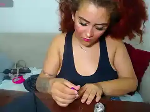 Snapshot of loly_bigbooty4u chatting on 10, 1, 2025 loly bigbooty4u online show from 10, 1, 2025