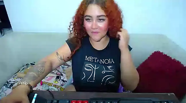 Snapshot of loly_bigbooty4u chatting on 25, 1, 2025 loly bigbooty4u online show from 25, 1, 2025