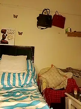 melaninebony1 online show from 4, 11, 2025