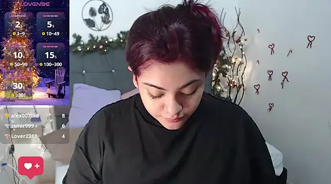 Snapshot of KathyGonzalez chatting on 10, 12, 2024 KathyGonzalez online show from 10, 12, 2024