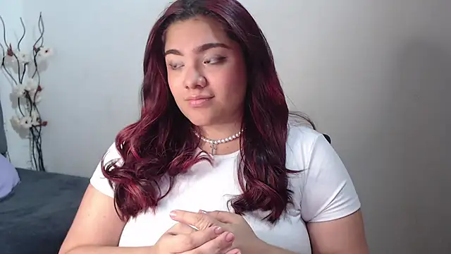 Snapshot of KathyGonzalez chatting on 15, 2, 2025 KathyGonzalez online show from 15, 2, 2025