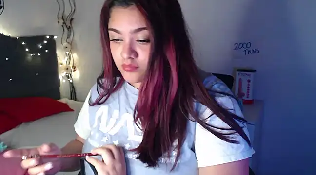 Snapshot of KathyGonzalez chatting on 9, 3, 2025 KathyGonzalez online show from 9, 3, 2025