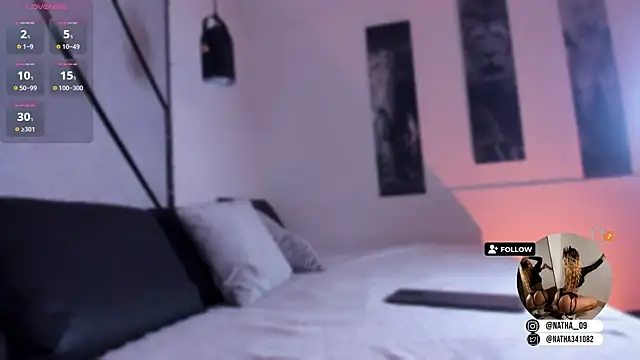 Natasha Smith09 online show from 12, 1, 2025