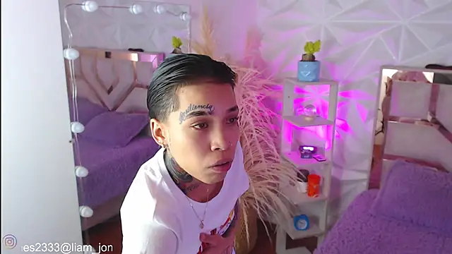 Jonesliam23 online show from 1, 10, 2025