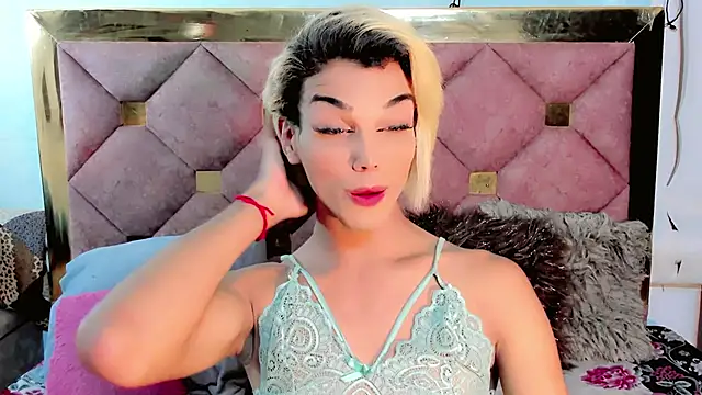 the-horus-girl online show from 8, 1, 2025