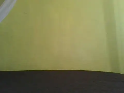 Snapshot of slim_girl02 chatting on 8, 6, 2026 slim girl02 online show from 8, 6, 2026