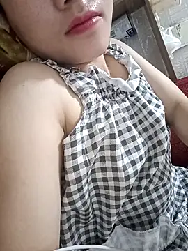  Attractivegirl33 online show from 27, 9, 2025