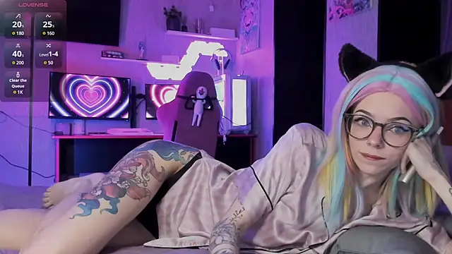 Snapshot of The_love_project chatting on 23, 10, 2025 The love project online show from 23, 10, 2025