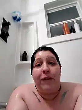 Snapshot of emjssbbw chatting on 7, 11, 2025 emjssbbw online show from 7, 11, 2025