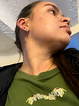 Snapshot of Nathaly00_ chatting on 15, 10, 2025 Nathaly00 online show from 15, 10, 2025