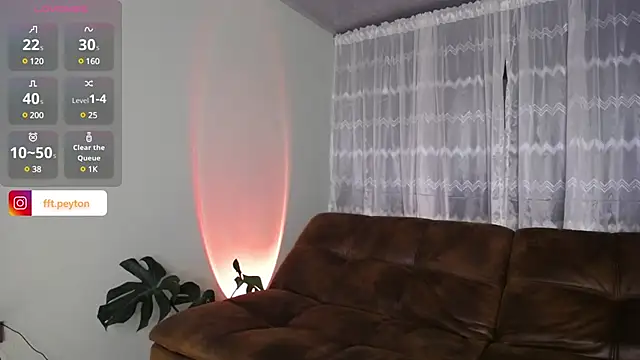 peyton golden1 online show from 29, 12, 2024