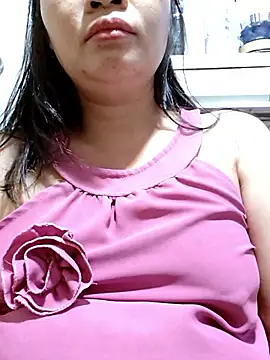 Snapshot of _Mira_69_ chatting on 8, 4, 2026 Mira 69 online show from 8, 4, 2026