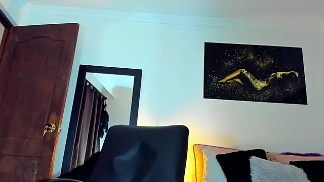 KimberlyBanks2 online show from 14, 11, 2025