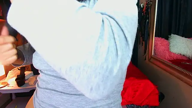 Snapshot of AvaLusty chatting on 3, 3, 2026 AvaLusty online show from 3, 3, 2026