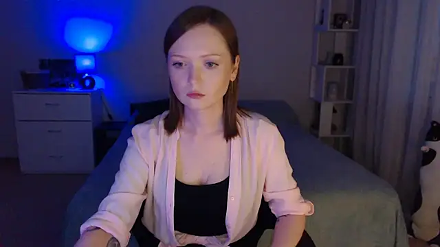 Snapshot of Allaria chatting on 25, 6, 2026 Allaria online show from 25, 6, 2026
