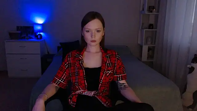 Snapshot of Allaria chatting on 8, 7, 2026 Allaria online show from 8, 7, 2026