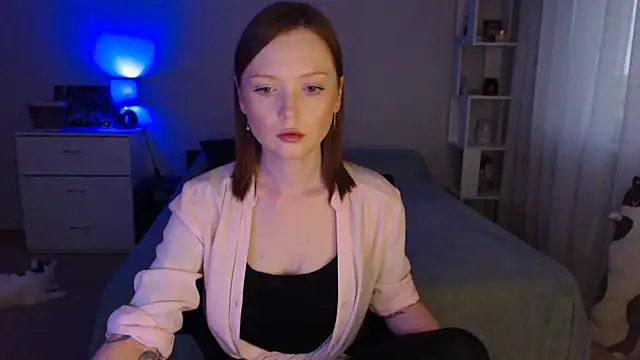 Snapshot of Allaria chatting on 10, 7, 2026 Allaria online show from 10, 7, 2026