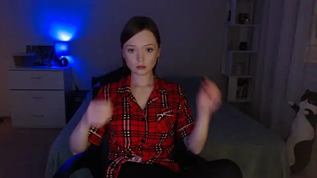 Snapshot of Allaria chatting on 24, 7, 2026 Allaria online show from 24, 7, 2026
