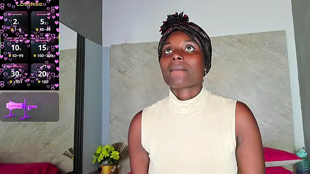 Snapshot of Adele_89 chatting on 18, 11, 2025 Adele 89 online show from 18, 11, 2025