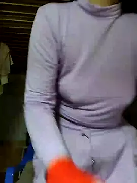 Snapshot of Tinease chatting on 11, 3, 2025 Tinease online show from 11, 3, 2025
