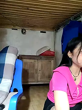 Snapshot of Tinease chatting on 12, 3, 2025 Tinease online show from 12, 3, 2025
