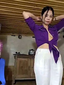 Snapshot of Tinease chatting on 18, 3, 2025 Tinease online show from 18, 3, 2025
