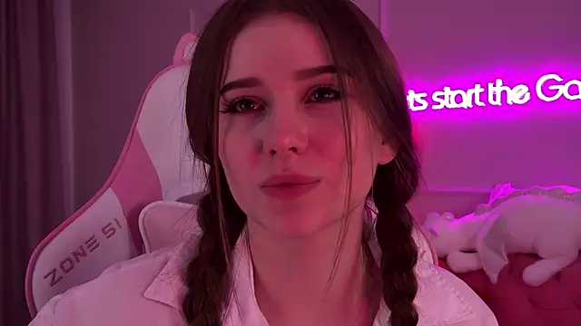 DianaVert online show from 12, 2, 2025