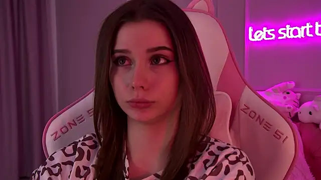 DianaVert online show from 18, 2, 2025